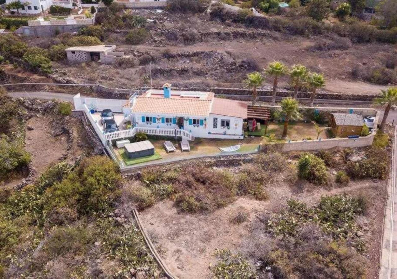 Escape To Finca Conejo, Typical Canarian House Private Jacuzzi, Sauna, Gym, Finca Conejo Taucho By Aqua Vista Tenerife أذيخي المظهر الخارجي الصورة