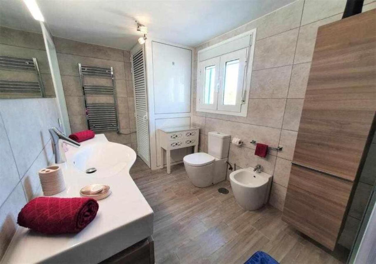 Escape To Finca Conejo, Typical Canarian House Private Jacuzzi, Sauna, Gym, Finca Conejo Taucho By Aqua Vista Tenerife أذيخي المظهر الخارجي الصورة