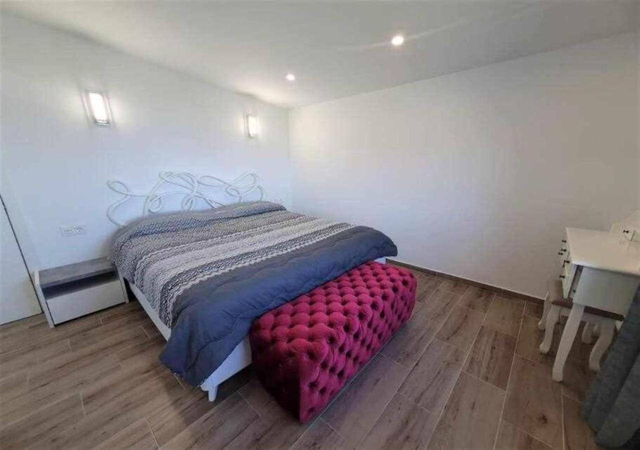 Escape To Finca Conejo, Typical Canarian House Private Jacuzzi, Sauna, Gym, Finca Conejo Taucho By Aqua Vista Tenerife أذيخي المظهر الخارجي الصورة